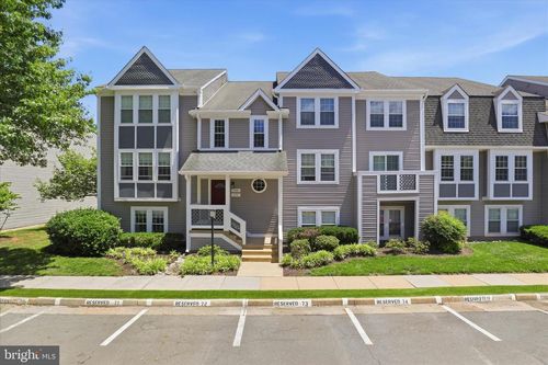 12918 Grays Pointe Rd, FAIRFAX, VA, 22033-2159 | Card Image