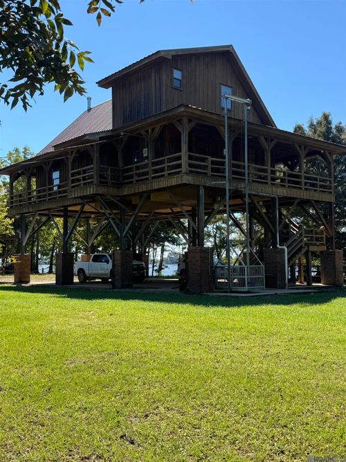 4011 Lake Mary Rd, Woodville, MS, 39669 | Card Image
