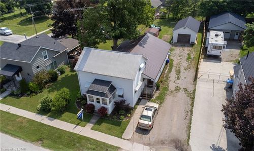 258 Pearl Street, Parkhill, ON, N0M2K0 | Card Image