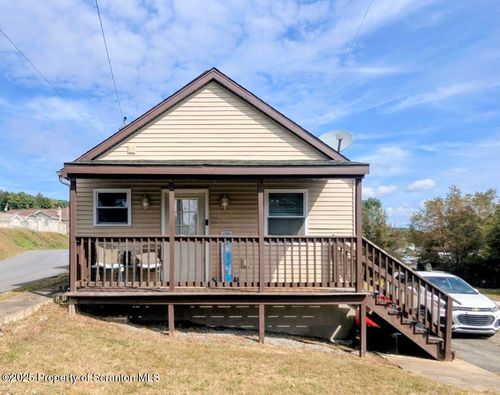 96 Fallbrook St, Carbondale, PA, 18407-1845 | Card Image