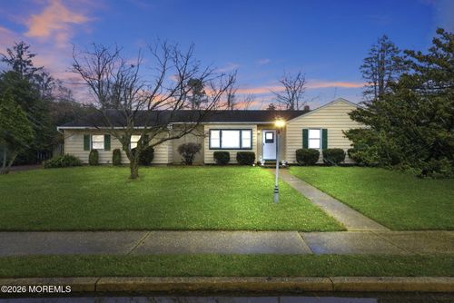 33 Toomin Dr, Neptune, NJ, 07753-3008 | Card Image
