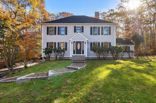 29 Fish House Rd, East Sandwich, MA, 02537-1481 | Card Image