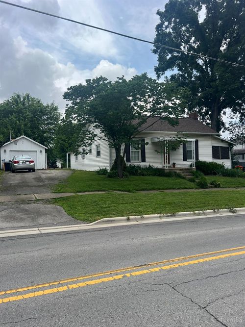 316 W South St, Hillsboro, OH, 45133-1324 | Card Image