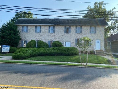 118 Westfield Ave, Clark, NJ, 07066-2452 | Card Image