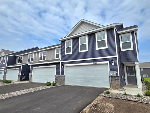 13668 Kaylemore Trl, Rosemount, MN, 55068-2851 | Card Image