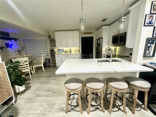 3323 Guilford Ct, Naples, FL, 34112-6272 | Card Image