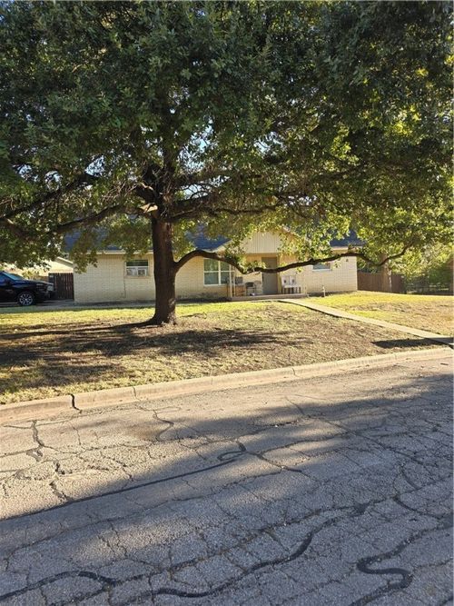3409 Kenwood Street, Waco, TX, 76706 | Card Image