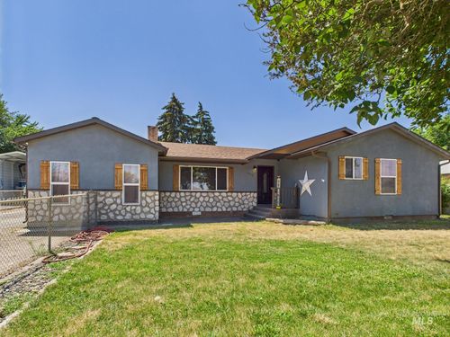 1428 Bryden Ave, Lewiston, ID, 83501-5653 | Card Image