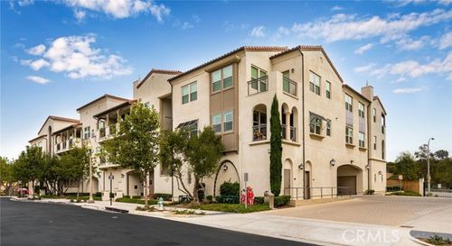 301-220 Buena Vida Dr, Brea, CA, 92823 | Card Image