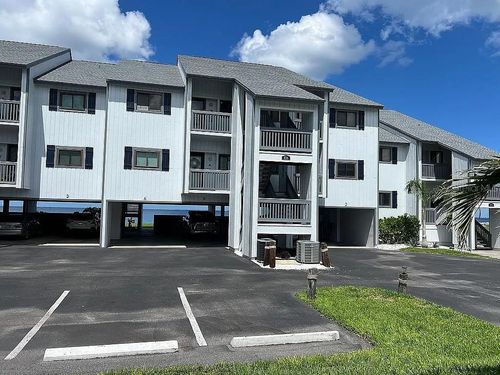 56-826 Bahia Del Sol Dr, Ruskin, FL, 33570-3065 | Card Image