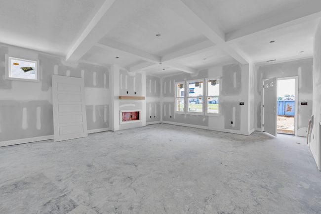 377 Galway Dr, House other with 4 bedrooms, 3 bathrooms and 2 parking in Clarksville TN | Image 7