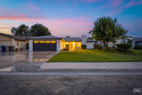 3801 Celine Ct, Bakersfield, CA, 93309-6466 | Card Image