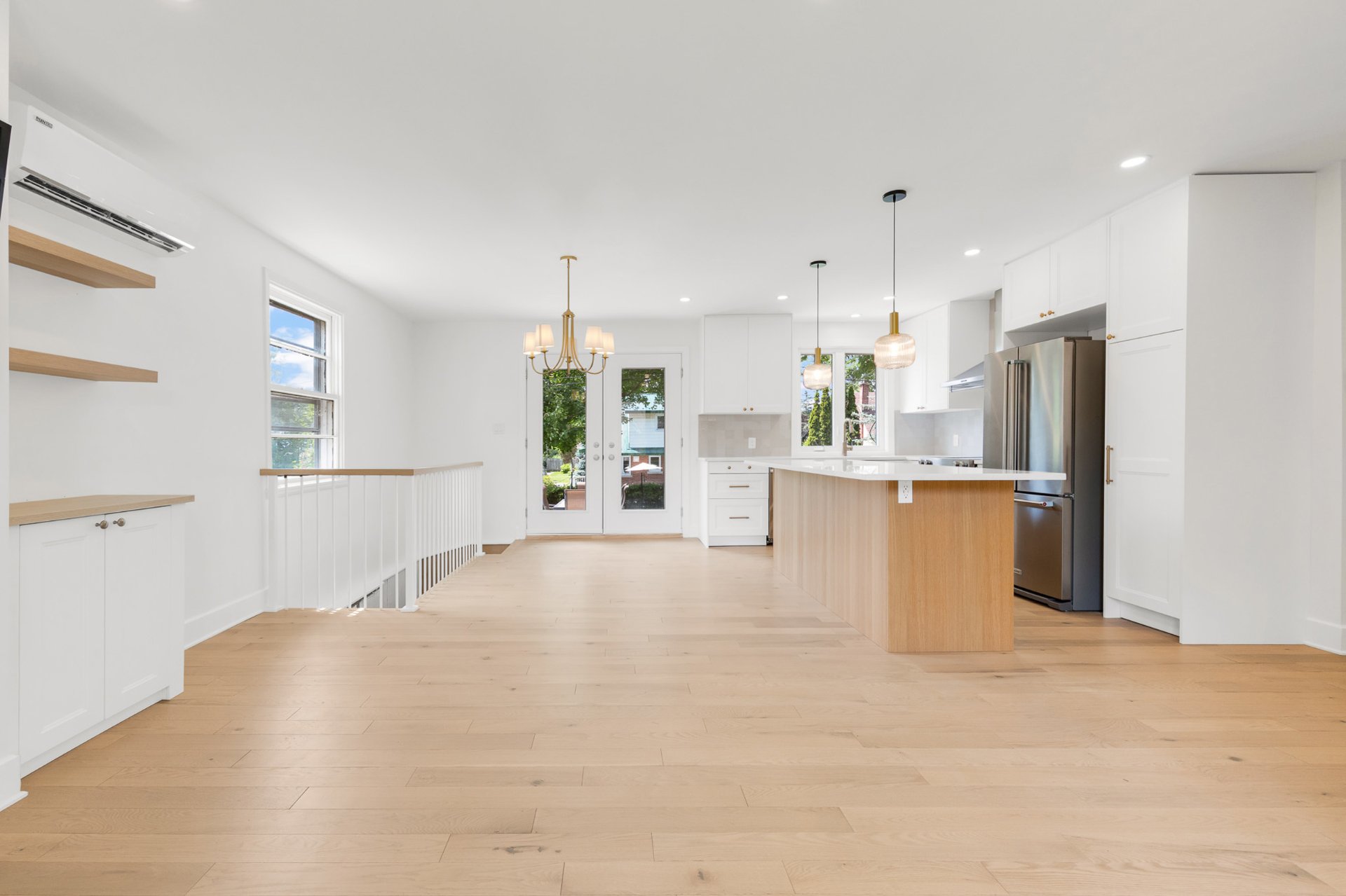 Residential in Pointe-Claire 4