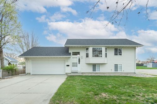 915 4th St, Onawa, IA, 51040-1448 | Card Image