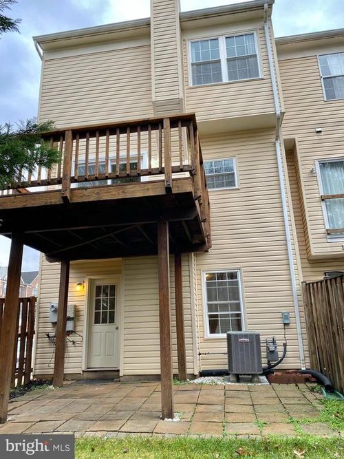 13100 Kidwell Field Rd, HERNDON, VA, 20171-4315 | Card Image