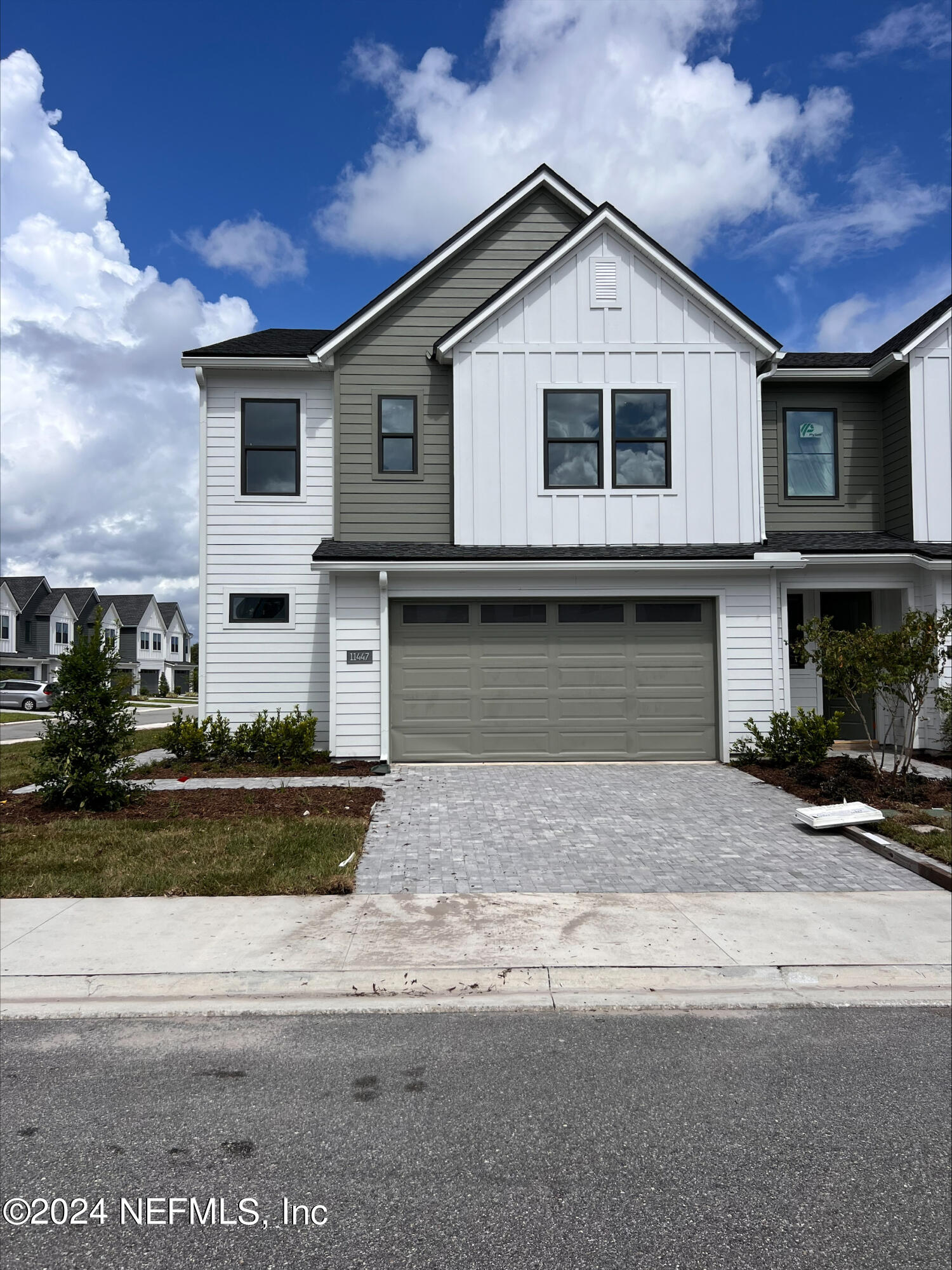 Newtonian Blvd, Jacksonville, FL 32256