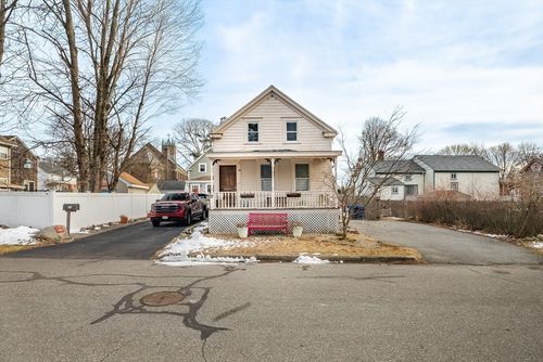 39 Christian St, Fairhaven, MA, 02719-3039 | Card Image