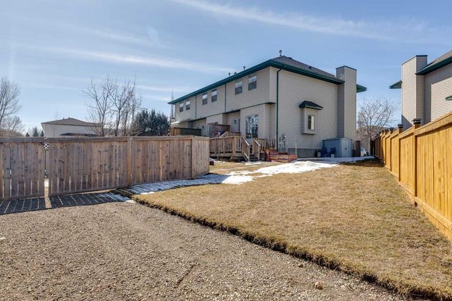 51 Abel Close, Townhouse with 4 bedrooms, 2 bathrooms and 2 parking in Red Deer AB | Image 34