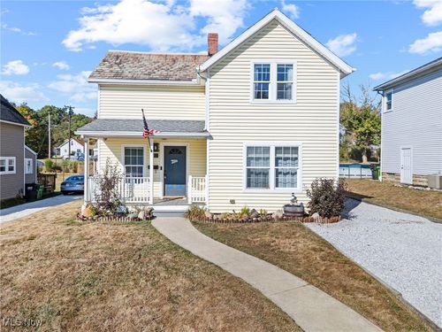 21 S 3rd St, Rittman, OH, 44270-1643 | Card Image