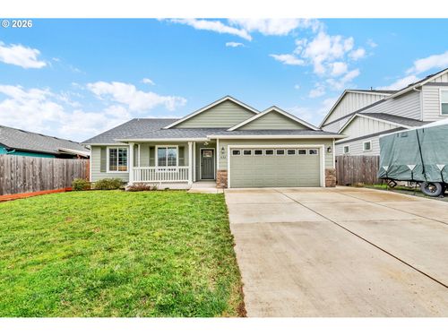632 N 5th St, Creswell, OR, 97426-7931 | Card Image