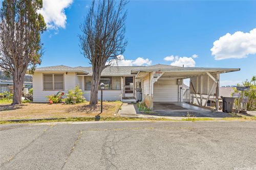 801 Iholena Pl, Honolulu, HI, 96817-2102 | Card Image