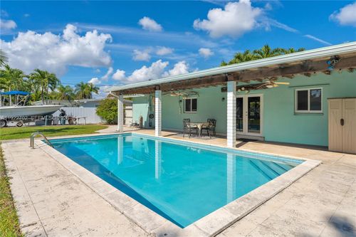 9340 Sw 178th St, Palmetto Bay, FL, 33157-5747 | Card Image