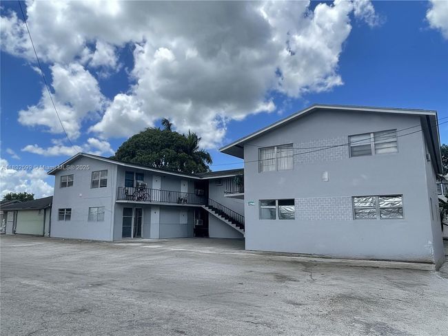 APT-4 - 332 Sw 3 Rd St, Condo with 1 bedrooms, 1 bathrooms and null parking in Belle Glade FL | Image 9