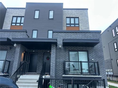 19-235 Chapel Hill Dr, Kitchener, ON, N2R0S4 | Card Image