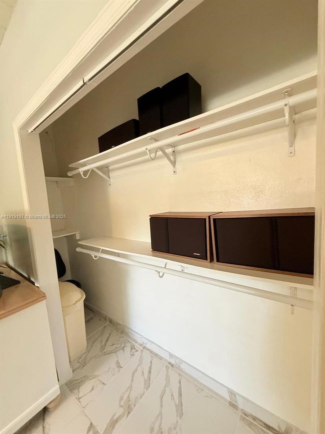 REAR - 7643 Miramar Pkwy, House other with 1 bedrooms, 1 bathrooms and null parking in Miramar FL | Image 4