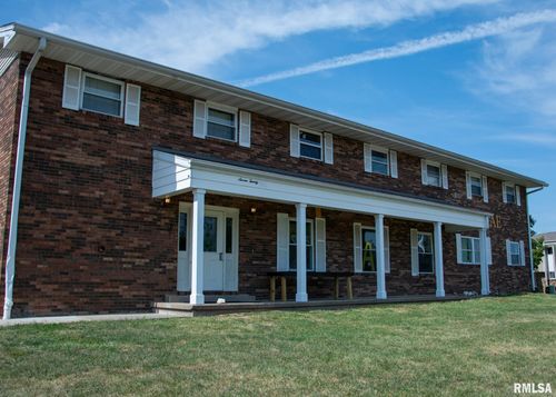 1-720 Wigwam Hollow Rd, Macomb, IL, 61455-1030 | Card Image