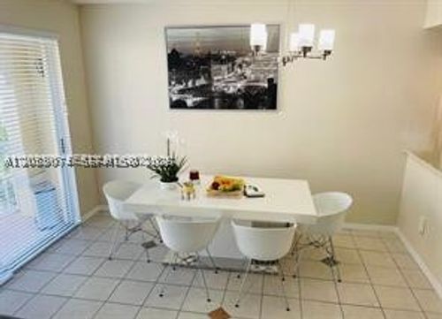 216-8906 W Flagler St, Miami, FL, 33174-3911 | Card Image