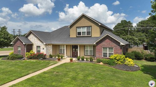 14 Lone Star Pkwy, Texarkana, TX, 75503-9611 | Card Image