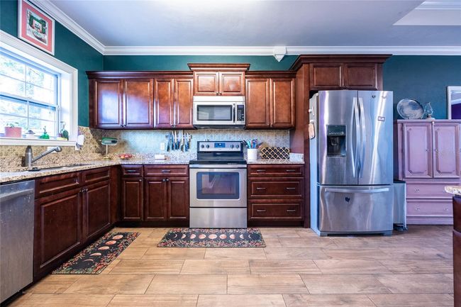 Kitchen | Image 13