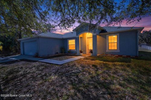 132 Hilton Avenue Nw, PALM BAY, FL, 32907 | Card Image