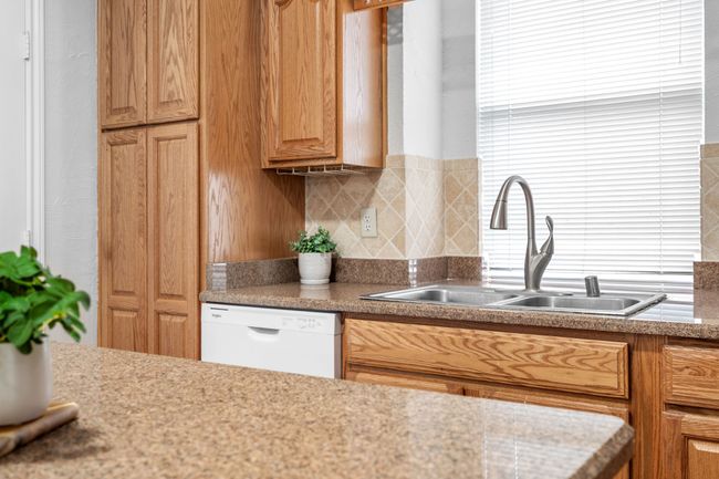 10441 Castle Dr, House other with 3 bedrooms, 3 bathrooms and null parking in Frisco TX | Image 15
