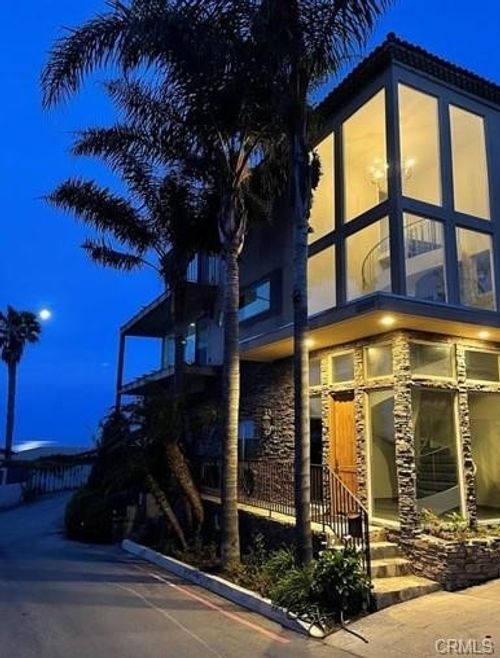 31736 Seacliff Dr, Laguna Beach, CA, 92651-7001 | Card Image