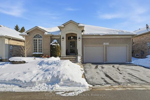 305 Southcote Rd, Ancaster, ON, L9G5C4 | Card Image