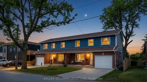 321 - 325 Buchanan Street, Strathroy Caradoc, ON, N7G1K6 | Card Image