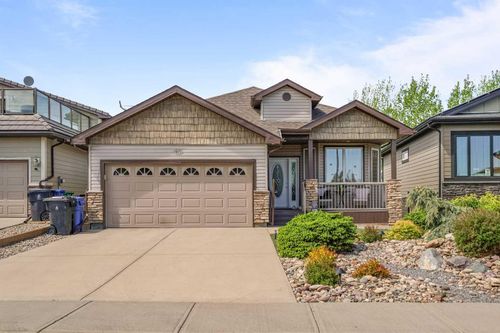 605 Sunridge Cres W, Lethbridge, AB, T1J0T4 | Card Image
