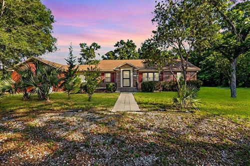 11050 Nw Us Highway 129, CHIEFLAND, FL, 32626-3269 | Card Image