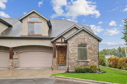 1260 N 200 W, Bountiful, UT, 84010-6702 | Card Image