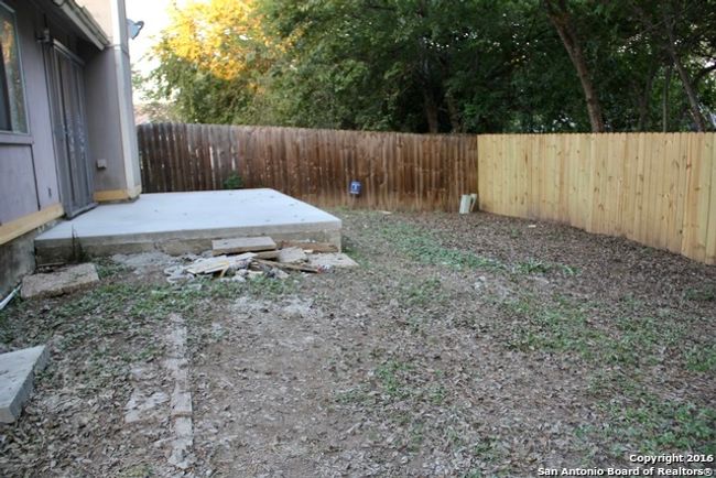 610 Meadow Gate, House other with 3 bedrooms, 2 bathrooms and null parking in Converse TX | Image 15