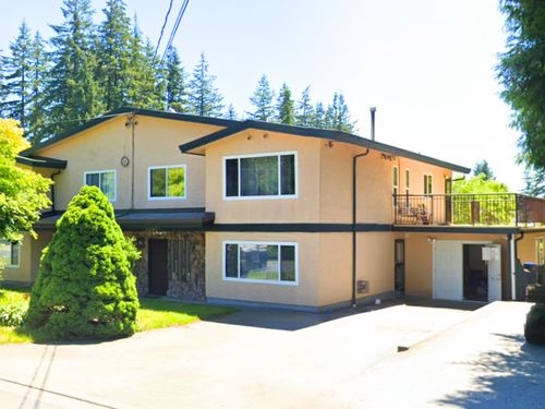 2090 Winslow Ave, Coquitlam, BC, V3J2H5 | Card Image