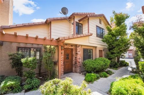 4-3296 Dayflower St, Las Vegas, NV, 89121-3526 | Card Image