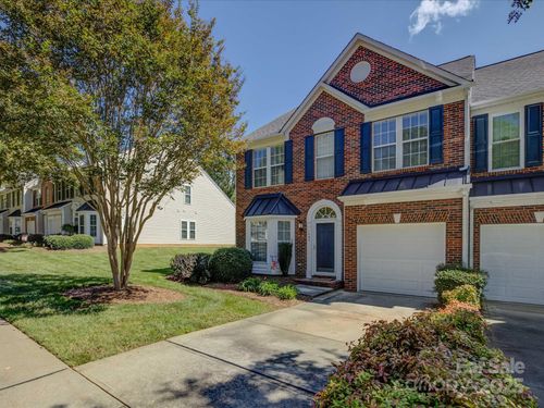 1640 Backcreek Ln, Gastonia, NC, 28054-5871 | Card Image