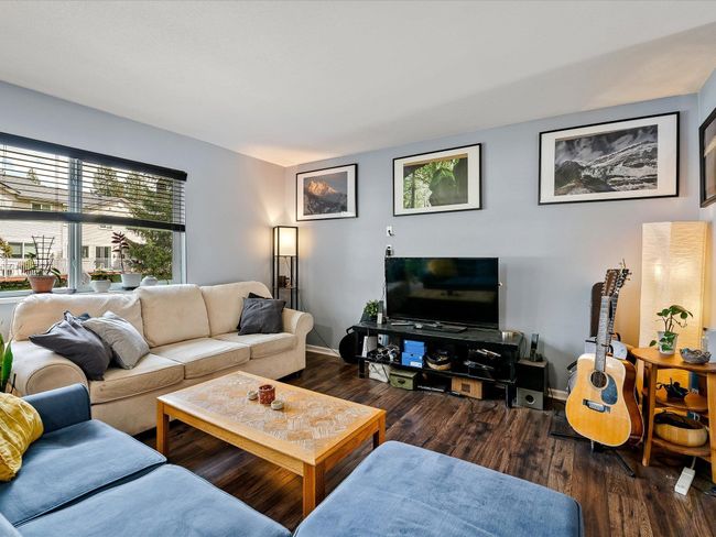 19 - 39920 Government Road, Townhouse with 3 bedrooms, 1 bathrooms and 3 parking in Squamish BC | Image 3