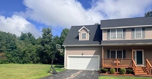 25-25 Oakes Cir, Millbury, MA, 01527-4340 | Card Image