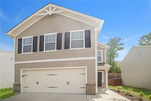 219 Baybrook Ln, Winston-Salem, NC, 27127-7016 | Card Image