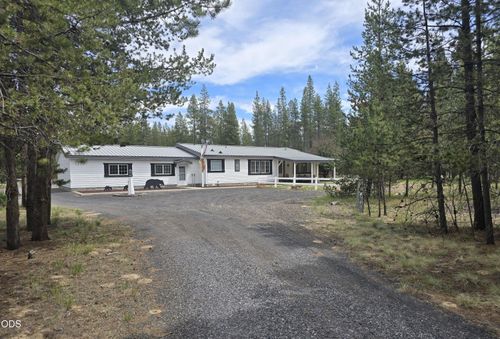 149935 Kurtz Rd, La Pine, OR, 97739-9327 | Card Image