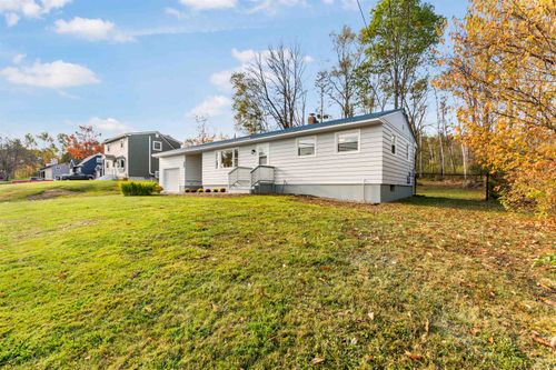 105 Portland St, Lancaster, NH, 03584-3310 | Card Image